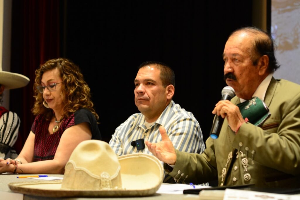 El Ayuntamiento de Tarímbaro y la Asociación de Charros se unen para ofrecer equinoterapia gratuita 3 equinoterapia