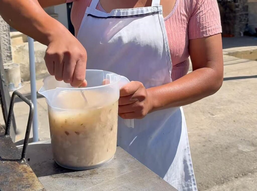 ¿Ya probaste el agua fresca de tortilla? 4 img 20240311 wa00132989178325098453810