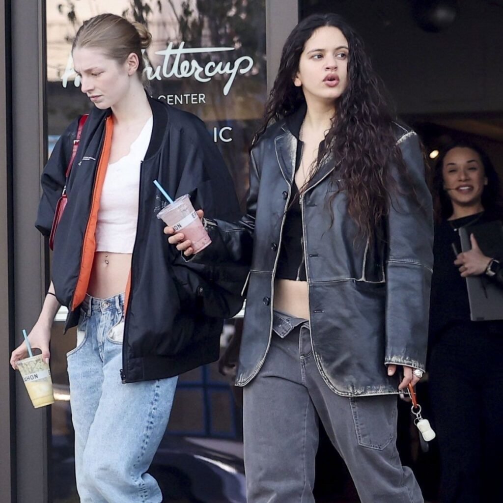 ¿Hunter Schafer y Rosalía si tuvieron un romance? 4 gd5zpe7xmaam26g8240827008397115236