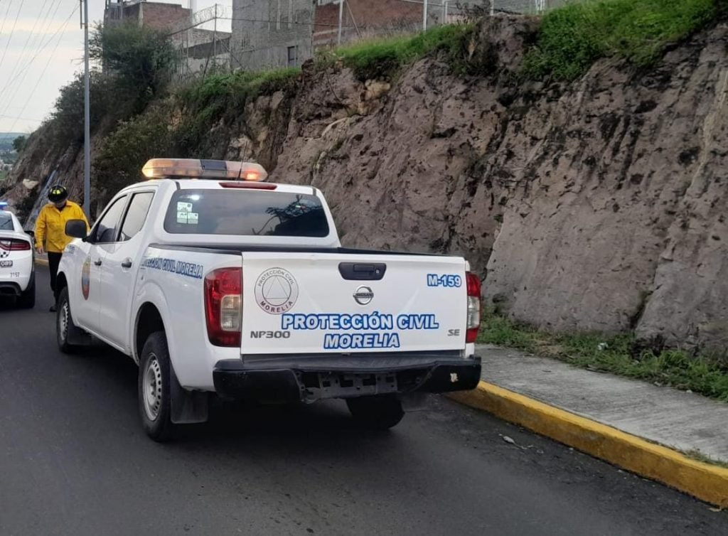Gobierno de Morelia Asegura Área Afectada por Desprendimiento de Talud en Avenida Guadalupe Victoria 2 Gobierno de Morelia Asegura Area Afectada por Desprendimiento de Talud en Avenida Guadalupe Victoria 2