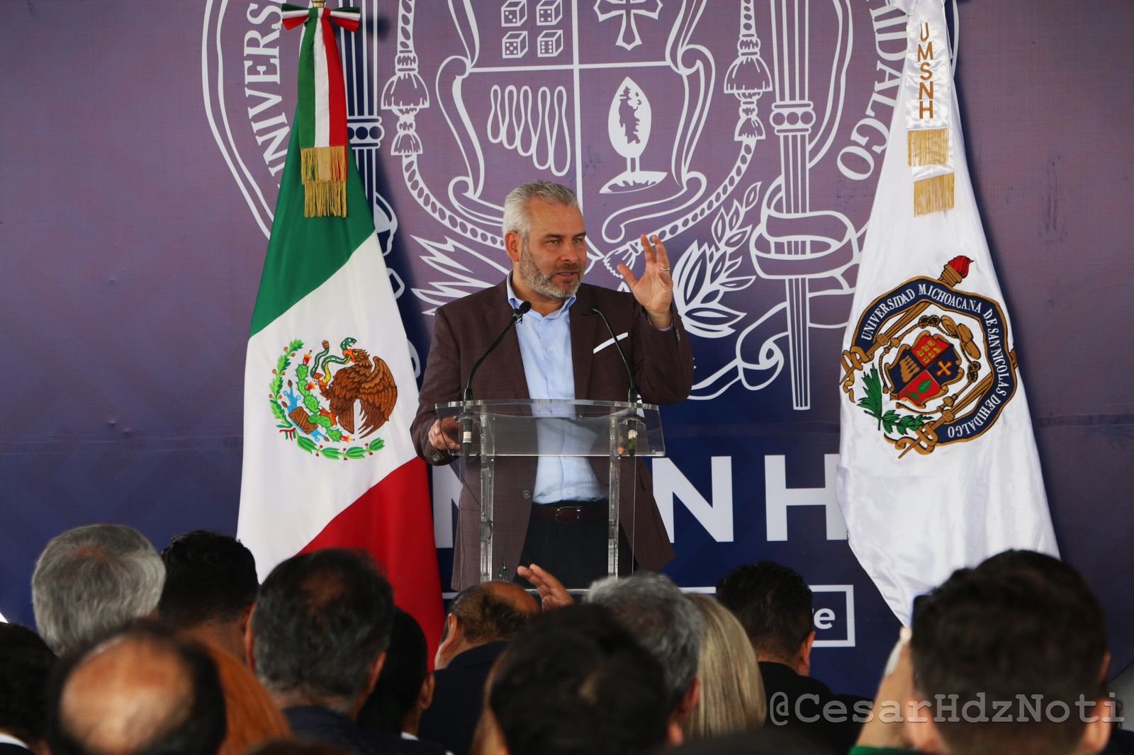 Reforma Constitucional en Michoacan Alfredo Ramirez Bedolla Anuncia Establecimiento de Presupuesto Estatal Fijo para la UMSNH 2