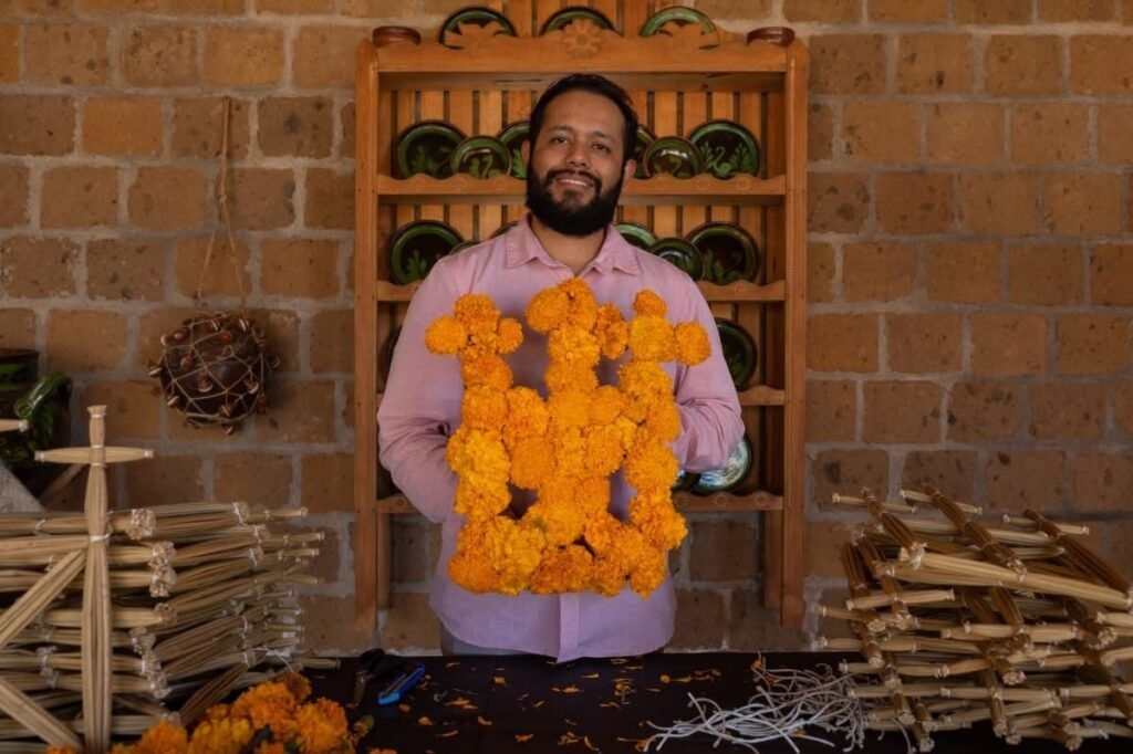 Aprende a crear arcos para altares de muerto con flor de cempasuchil 89