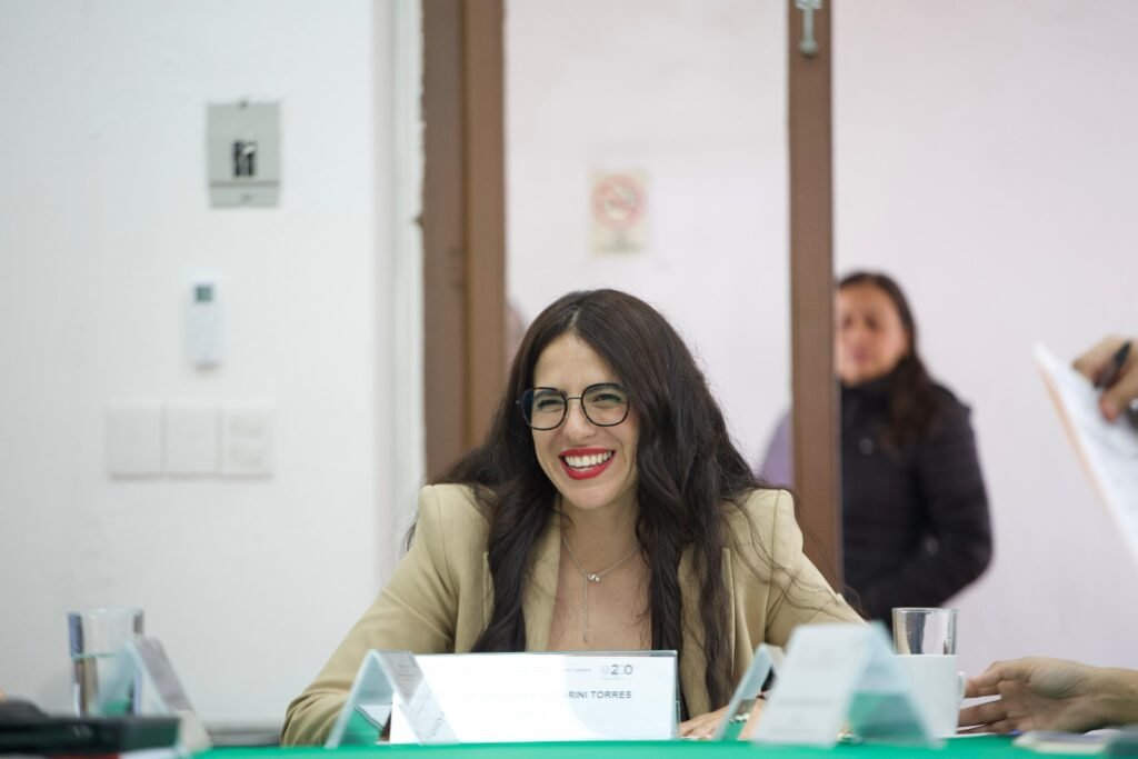 Diputada Bugarini llevará la Comisión de Presupuesto con enfoque en transparencia y justicia social 3 Diputada Bugarini llevara la Comision de Presupuesto con enfoque en transparencia y justicia social 90