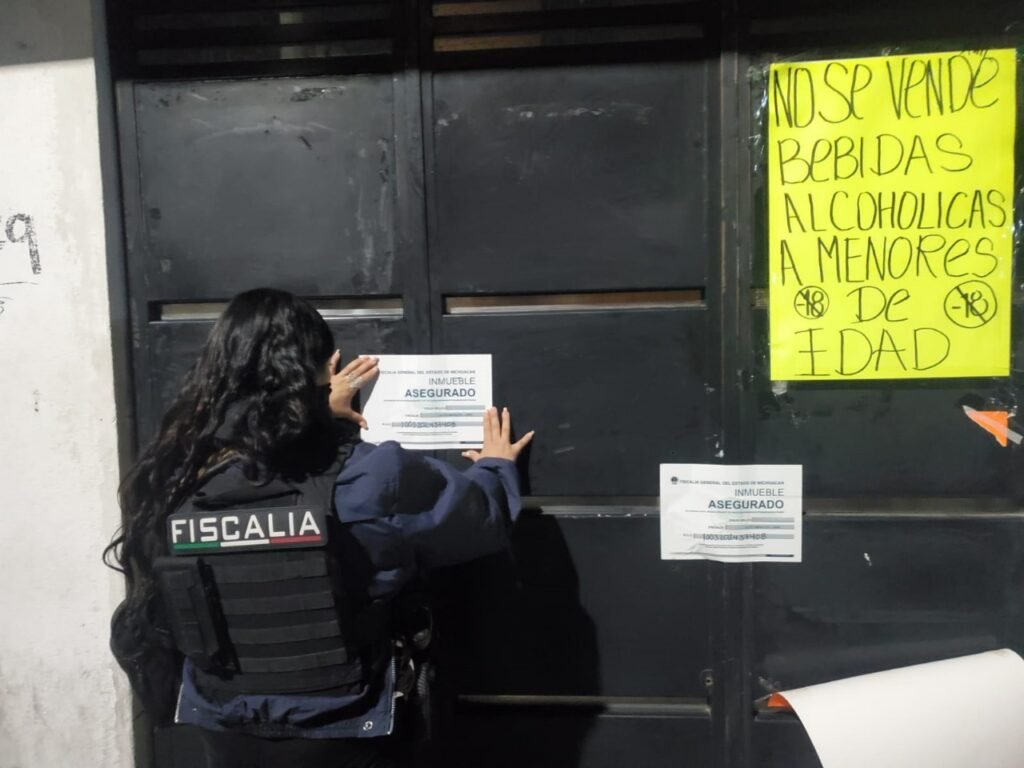 Encuentran 550 dosis de metanfetamina en bar de la colonia Independencia en Morelia 2 Encuentran 550 dosis de metanfetamina en bar de la colonia Independencia en Morelia 5