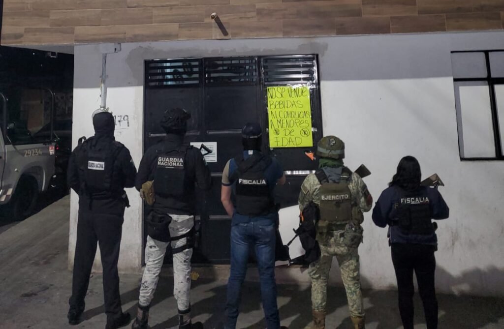 Encuentran 550 dosis de metanfetamina en bar de la colonia Independencia en Morelia 3 Encuentran 550 dosis de metanfetamina en bar de la colonia Independencia en Morelia