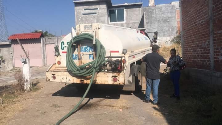 agua colonia tres de agosto pipa