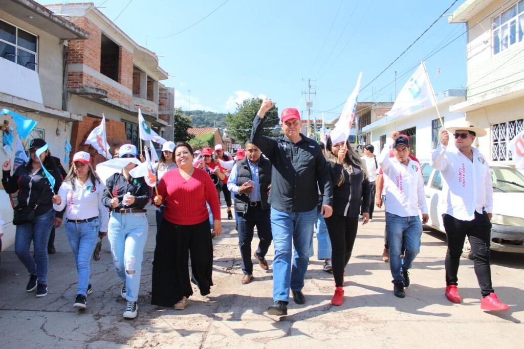 En la primera semana de campana caminamos todo Irimbo vamos por la segunda vuelta Memo Valencia 789