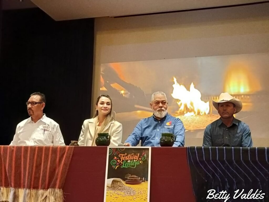 Goza de una rica gastronomía a base de lentejas en el Primer Festival de la Lenteja en Coeneo 2024 3 alcaldesa coeneo lentejas lenteja
