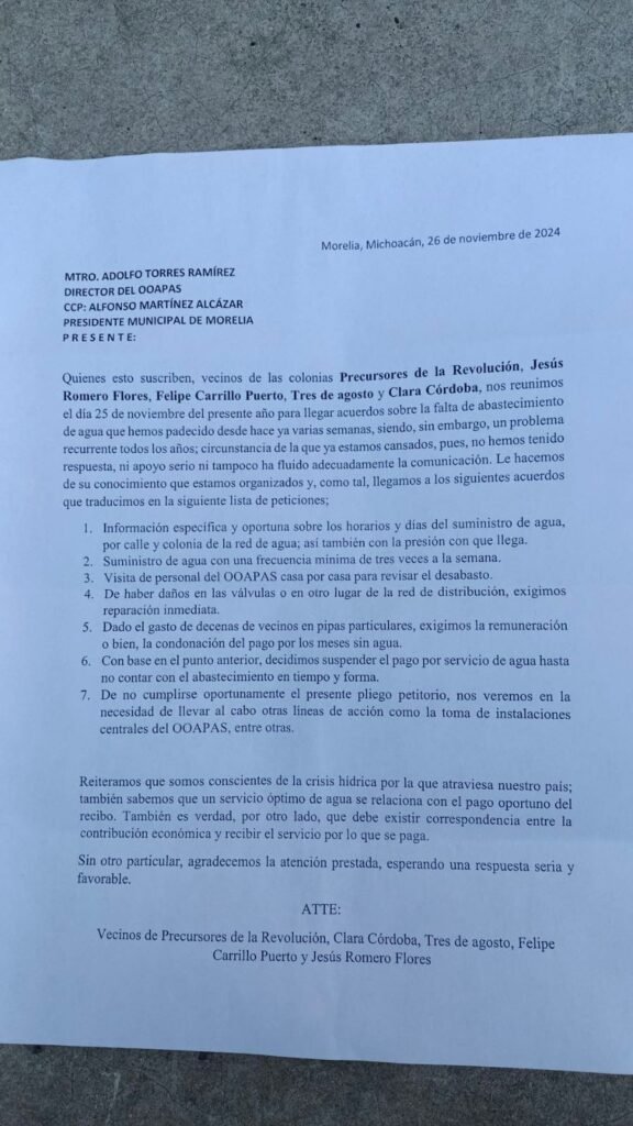 Morelianos exhiben deficiencias del OOAPAS “No al pago si no hay agua” 4 img 20241126 wa00158445005008098489986