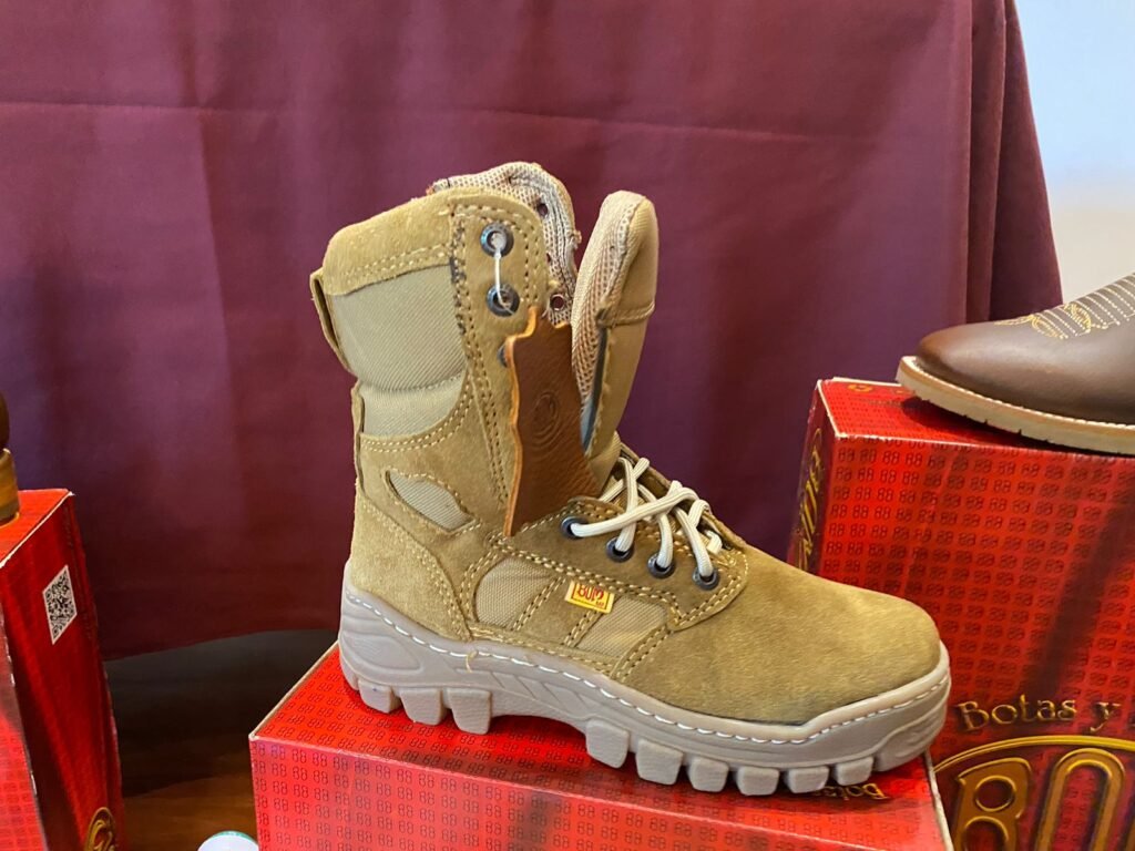 ¡Ajua! Ven y consume productos directos del fabricante en la Feria del Zapato, el Pan y la Lenteja Huaniqueo 2024 3 ¡Ajua Ven y consume productos directos del fabricante en la Feria del Zapato el Pan y la Lenteja Huaniqueo 2024 iop