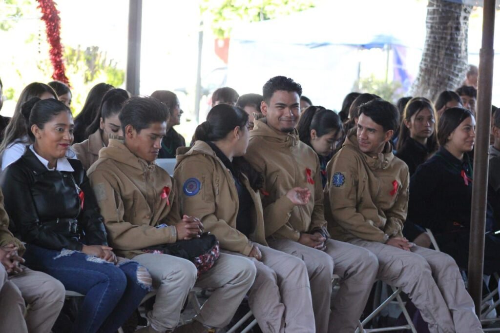 Lagunillas se une a la lucha contra el VIH/SIDA con evento conmemorativo liderado por el alcalde Octavio Chávez Aguirre 2 img 20241202 wa00071648911048918000838