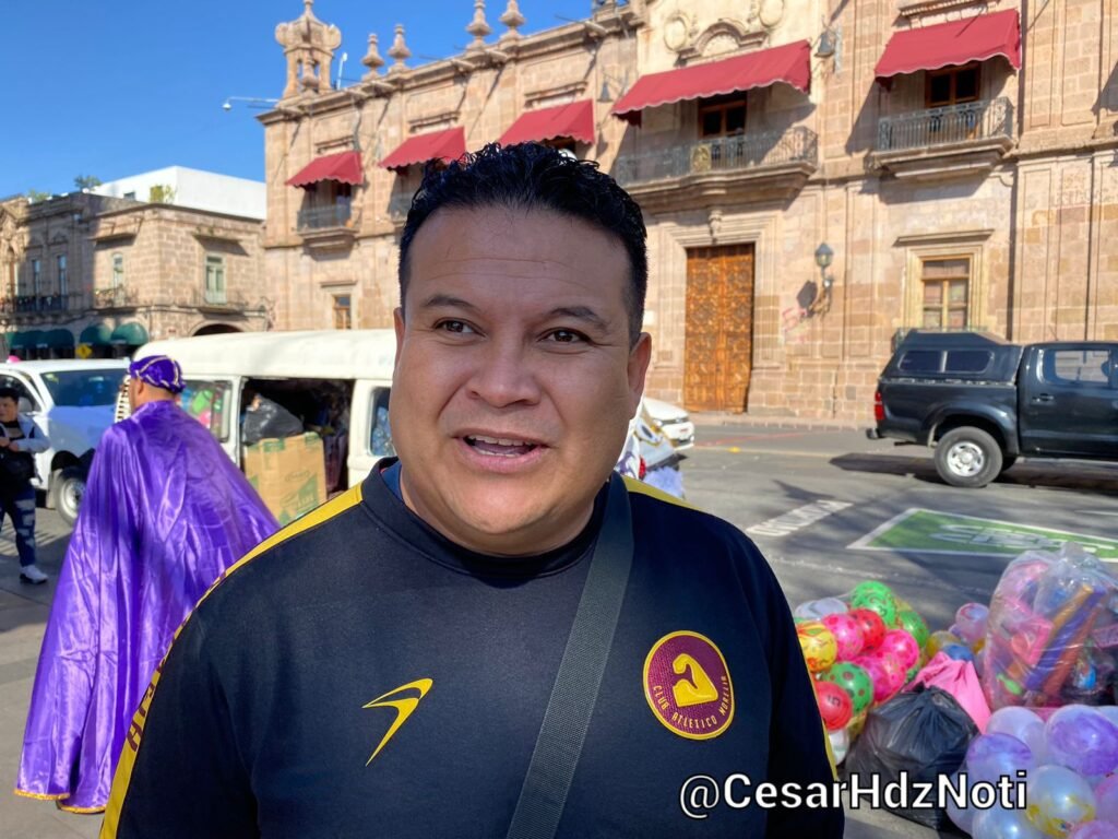 Locura 81 más allá de animar al Atlético Morelia realiza obras en beneficio de la sociedad 2 img 20241226 wa00166020748567565091098