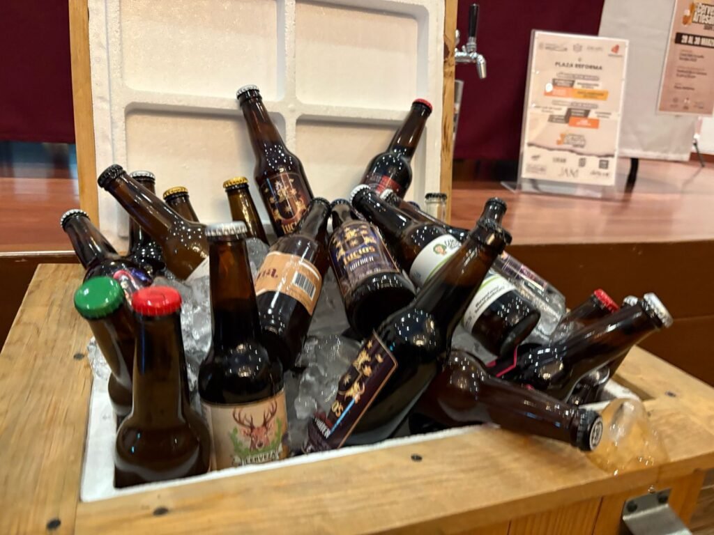 4 mil 300 litros de chela listos para el 8º Festival de la Cerveza Artesanal Zacapu 2025: Moni Valdez 3 4 mil 300 litros de chela listos para el 8o Festival de la Cerveza Artesanal Zacapu 2025 Moni Valdez uin