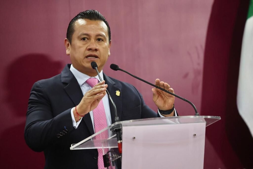 Gobierno estatal aplicara la ley ante bloqueos de policias paristas Torres Pina 789