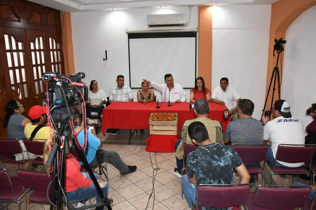 Invita Memo Valencia a Claudia Sheinbaum a visitar Apatzingan