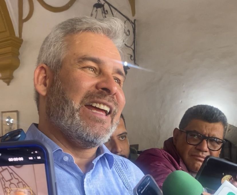 Bedolla no descarta ser autor de un libro en la nueva editorial de Michoacán “Cuarta República 2 img 20250521 wa00782956588487157956116