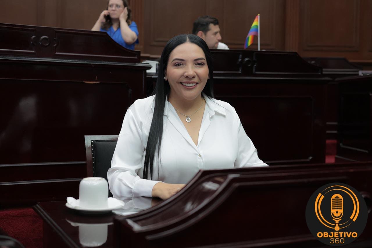 Denunciar en una app de forma eficiente y anonima cuando eres victima de extorsion Adriana Campos Huirache 99