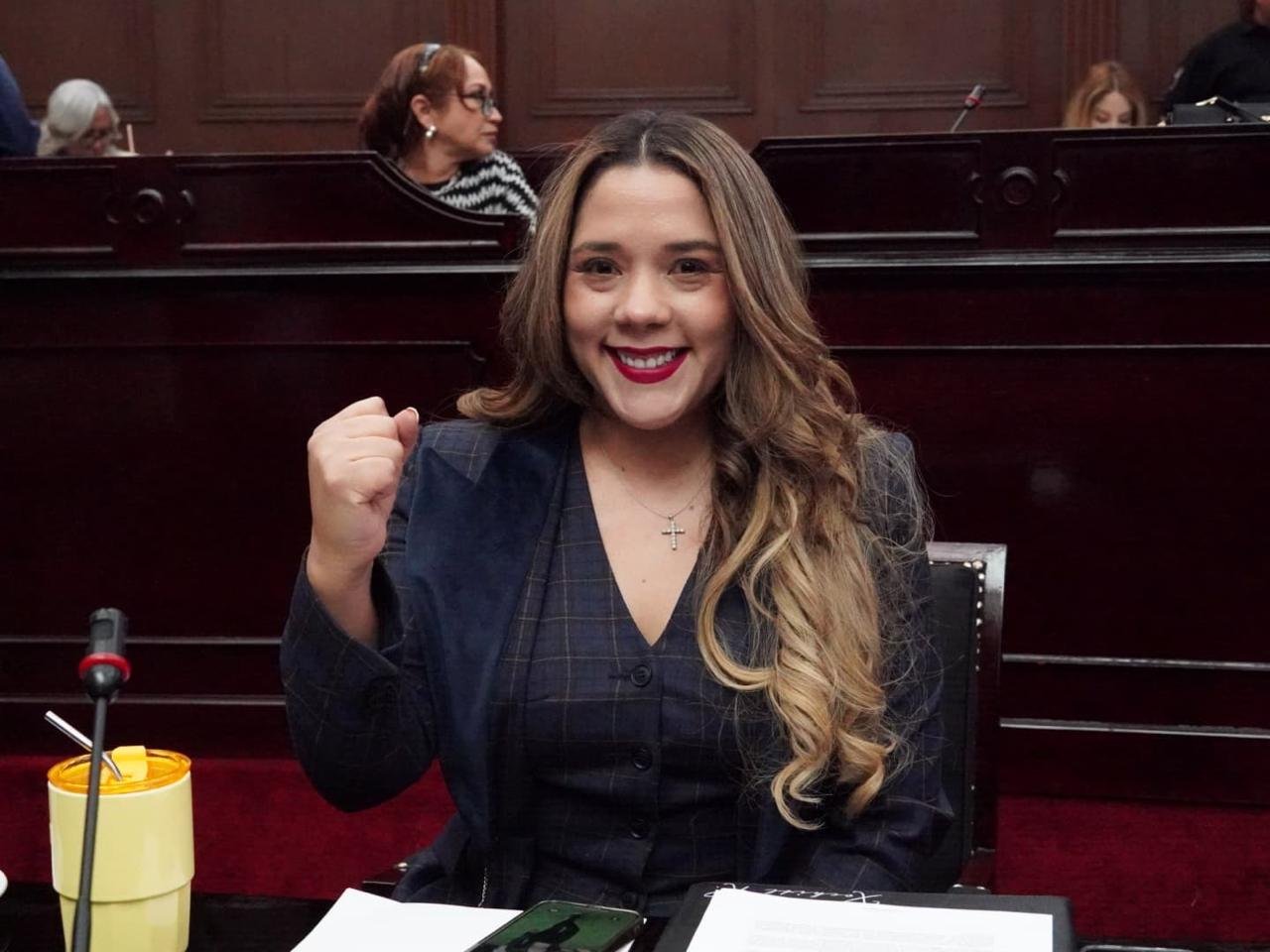 Diputada Xochitl Gabriela Ruiz se pronuncia contra reforma que impone alternancia de genero en la gubernatura de Michoacan 4