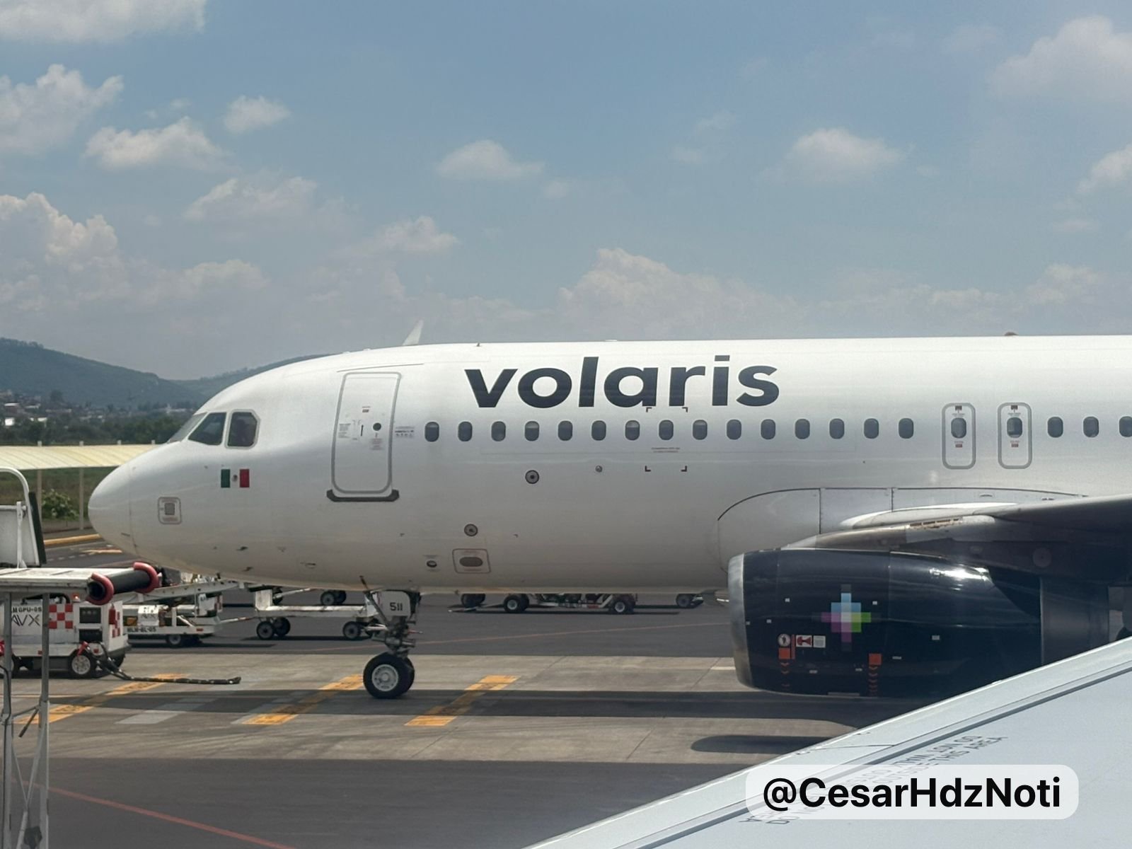 Vuelos directos a Ixtapa y Vallarta traeran turistas de Canada a Michoacan con Volaris Roberto Monroy 789