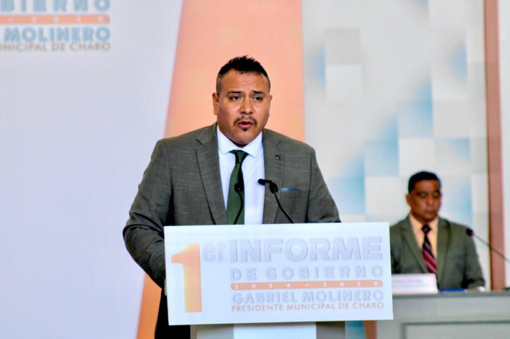 Regidor de oposición pide unidad en tenso informe de Charo 2 img 20250811 wa00283866014861539024880