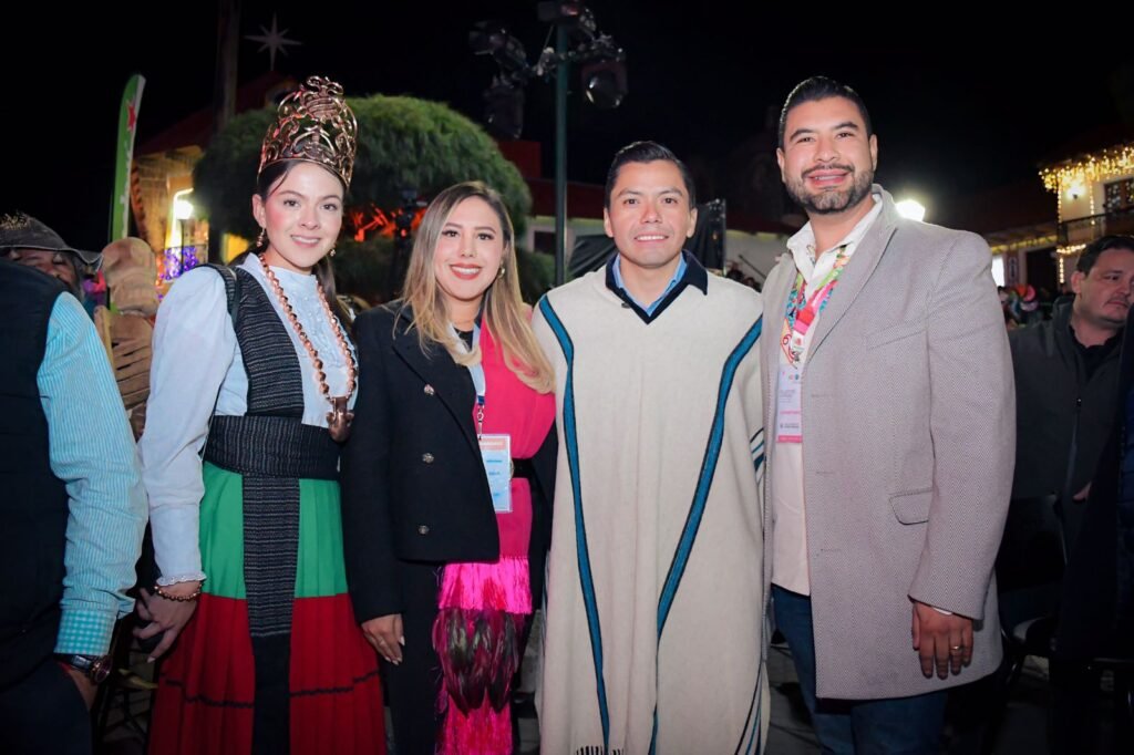 Dayana Perez Mendoza impulsa la presencia de Santa Clara del Cobre en el Tianguis Nacional de Pueblos Magicos
