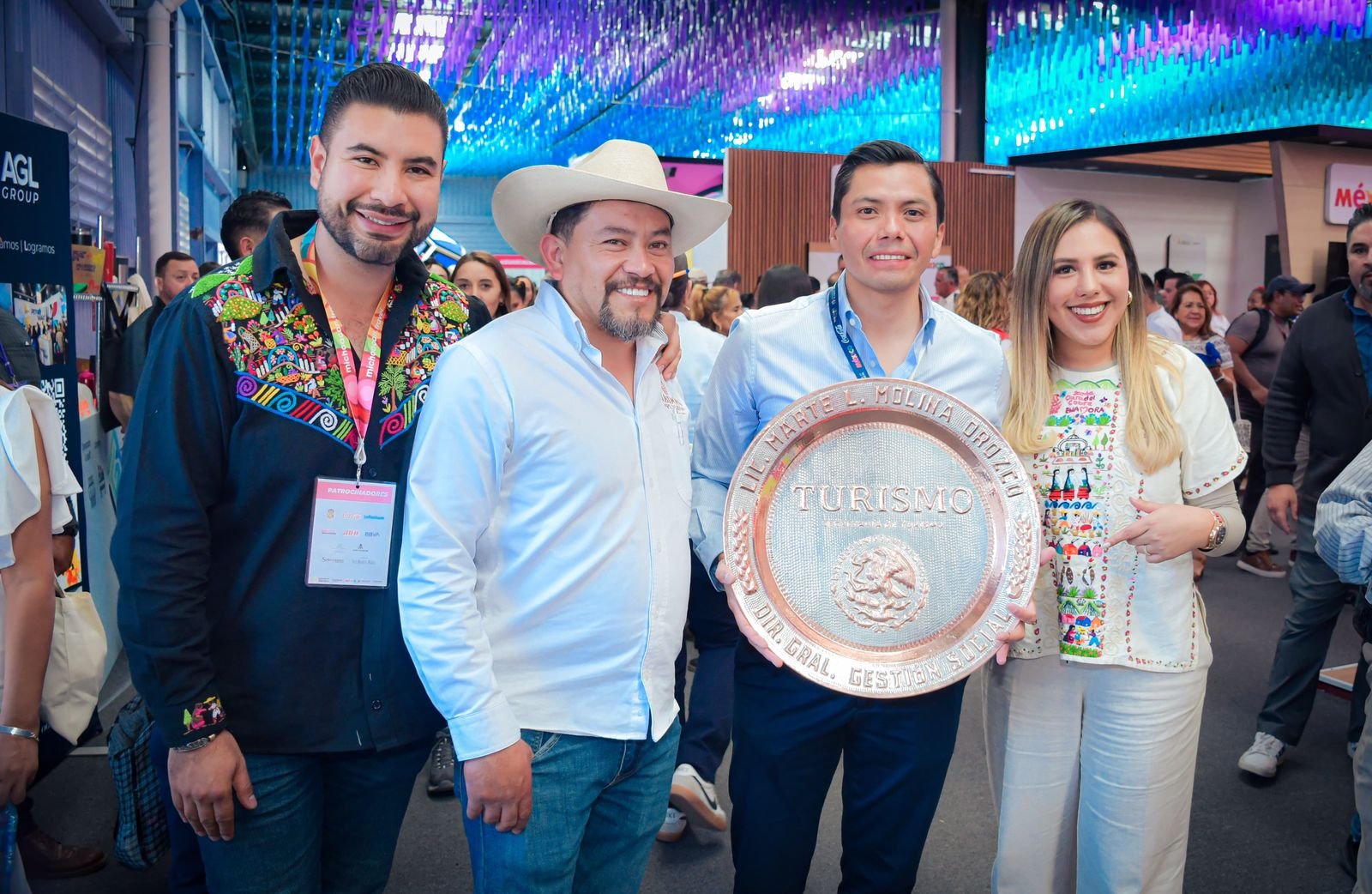 Dayana Perez Mendoza impulsa la presencia de Santa Clara del Cobre en el Tianguis Nacional de Pueblos Magicos 809