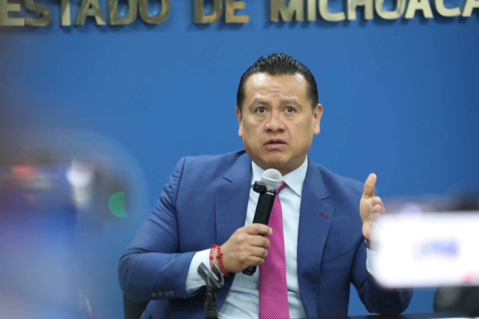 Carlos Torres Piña aventaja en escenarios electorales, según encuesta de El Heraldo 1 La entrega de cuerpos es gratuita en Michoacan Torres Pina FGE emite lineamientos para evitar abusos funerarios