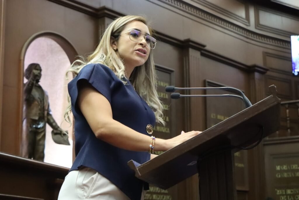 Propone Grecia Aguilar frenar aumento a peajes por impacto directo a la economía familiar 2 1002040205