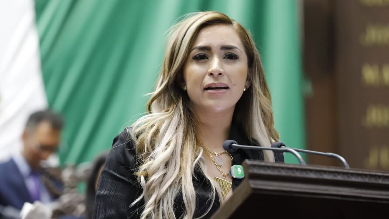 Impulsa Grecia Aguilar reforma para incorporar la sombra urbana como herramienta frente al cambio climático