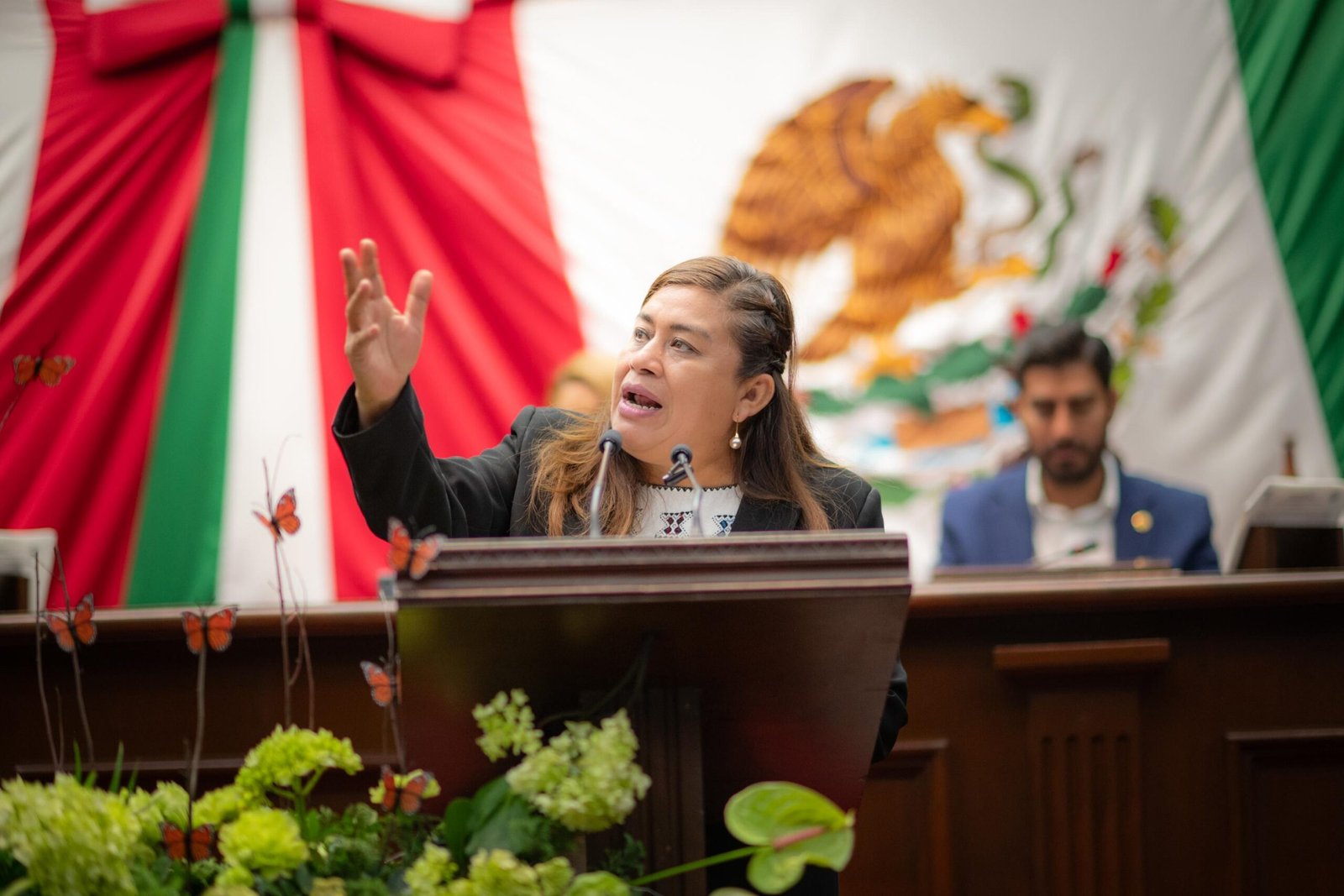 Propone Belinda Iturbide crear programa de Bienestar Emocional y Salud Mental para trabajadores del Estado 1 IMG 20260627 WA0085 scaled