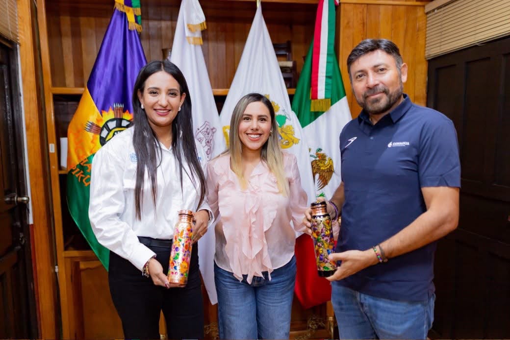 Dayana Pérez Mendoza gestiona soluciones para fortalecer el abasto de agua en Salvador Escalante